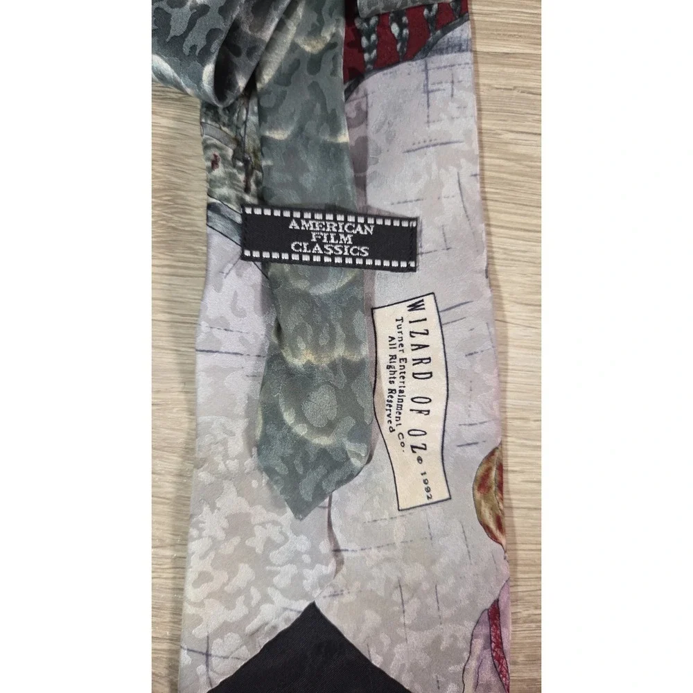 Wizard Of‎ Oz American Film Classics Silk Neck Tie